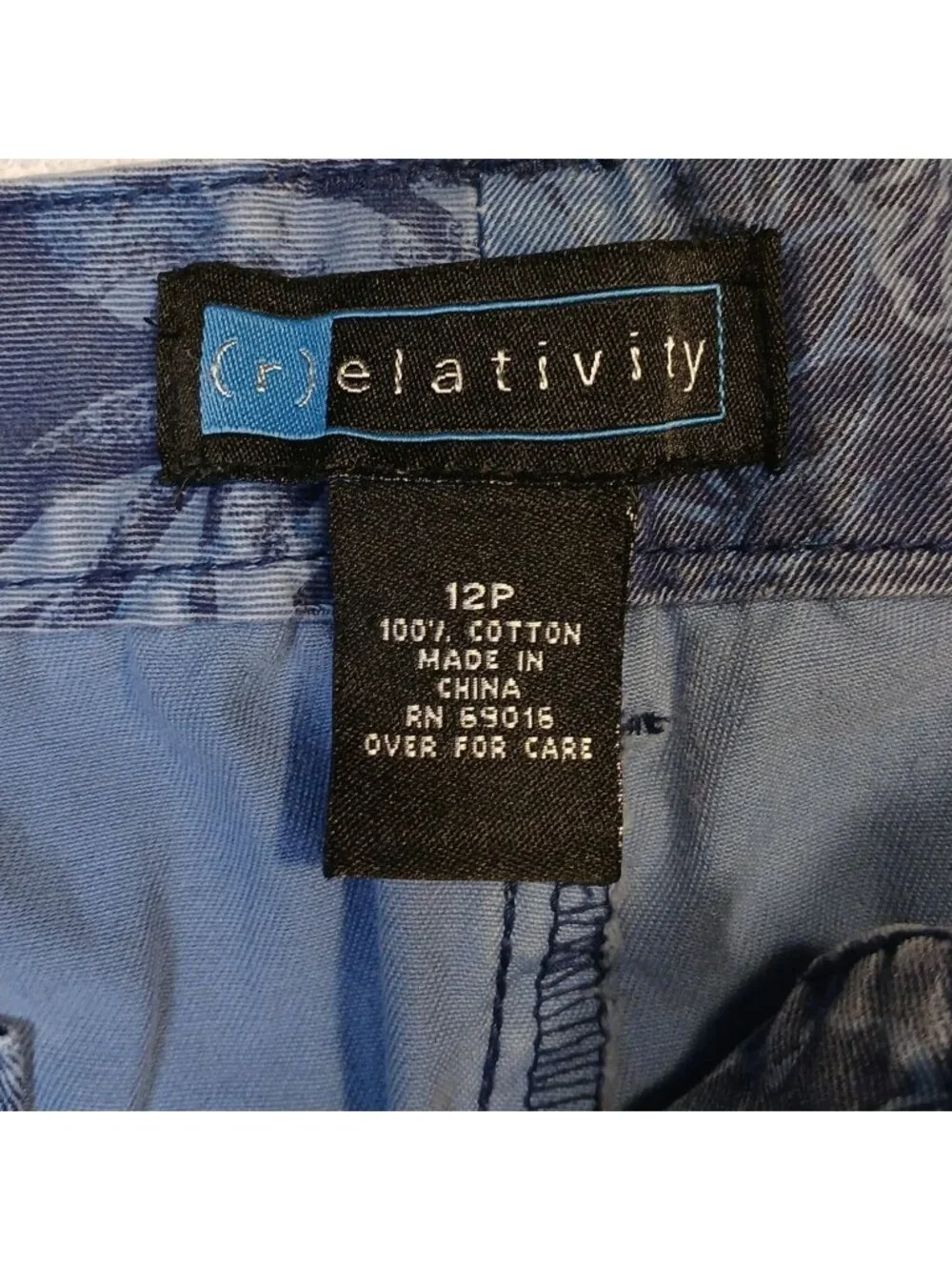 Relativity Bermuda Short Size 12P Blue Floral-Print 100% Cotton Casual Summer